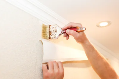 Pose de papier peint à Pommerieux — revêtements muraux et toiles de verre